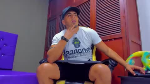 Say me Cris online show from 12-26-24, 06:01