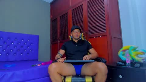 Say me Cris online show from 01-14-25, 03:47