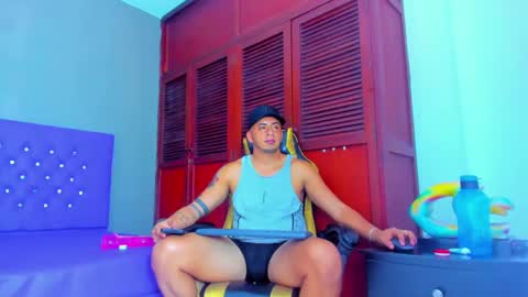 Say me Cris online show from 01-15-25, 03:50