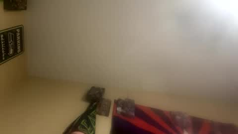 Critter2999LuvsFeet online show from 09-11-25, 10:15