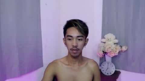 crocodale online show from 10-06-25, 03:31