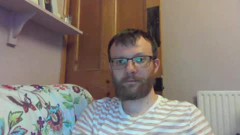 Snapshot of cropper4fun chatting on 07-23-26, 08:29 Cropper online show from 07-23-26, 08:29