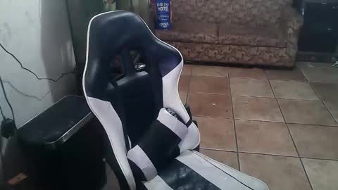 crossdressernola504 online show from 01-20-25, 01:00