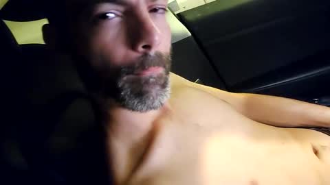 croutardlive online show from 09-24-25, 06:17