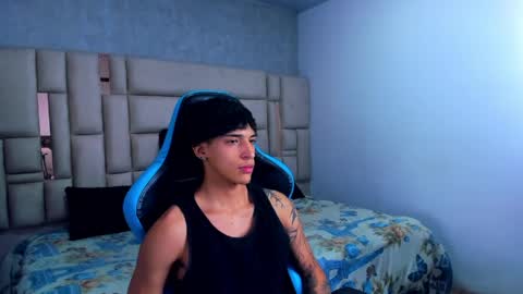 Croy online show from 03-21-26, 09:47