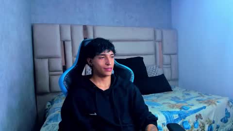 Croy online show from 03-26-26, 06:52