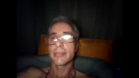 Crucut online show from 01-22-25, 12:27