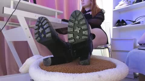 Cruel Siren online show from 11-17-25, 09:59