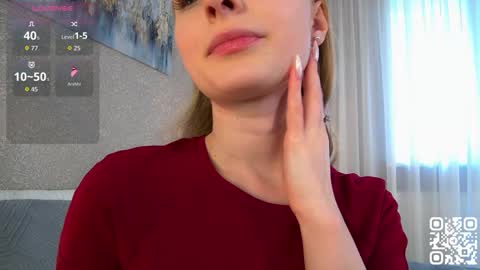 Snapshot of cruelcutie chatting on 05-27-26, 09:50 Rina online show from 05-27-26, 09:50
