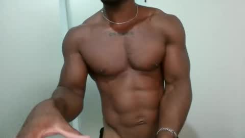 Snapshot of cruelworldxxx chatting on 05-01-26, 11:20 cruelworldxxx online show from 05-01-26, 11:20
