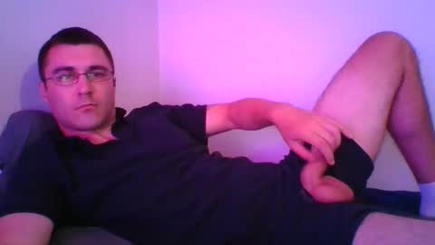 Snapshot of crush380 chatting on 12-30-24, 11:28 Crush380 online show from 12-30-24, 11:28