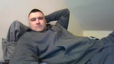 Snapshot of crush380 chatting on 03-08-25, 04:28 Crush380 online show from 03-08-25, 04:28