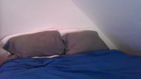 Snapshot of crush380 chatting on 01-06-26, 12:58 Crush380 online show from 01-06-26, 12:58