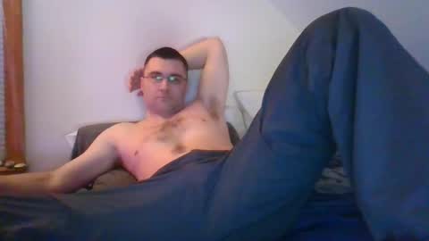 Snapshot of crush380 chatting on 01-13-26, 10:04 Crush380 online show from 01-13-26, 10:04