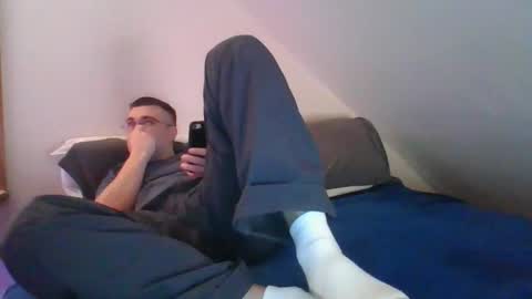 Snapshot of crush380 chatting on 02-17-26, 08:48 Crush380 online show from 02-17-26, 08:48