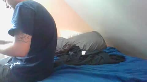 Snapshot of crush380 chatting on 02-26-26, 04:28 Crush380 online show from 02-26-26, 04:28