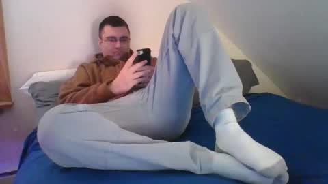 Snapshot of crush380 chatting on 03-05-26, 07:32 Crush380 online show from 03-05-26, 07:32