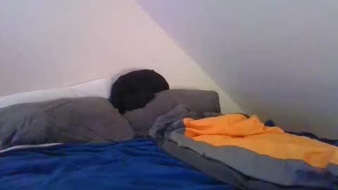 Snapshot of crush380 chatting on 03-13-26, 08:37 Crush380 online show from 03-13-26, 08:37