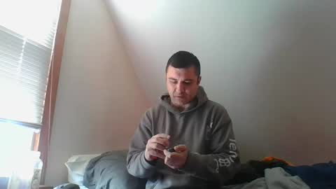 Snapshot of crush380 chatting on 03-14-26, 04:45 Crush380 online show from 03-14-26, 04:45