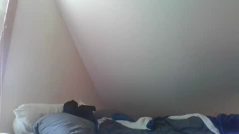 Snapshot of crush380 chatting on 03-17-26, 06:55 Crush380 online show from 03-17-26, 06:55