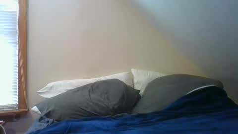 Snapshot of crush380 chatting on 04-11-26, 04:00 Crush380 online show from 04-11-26, 04:00