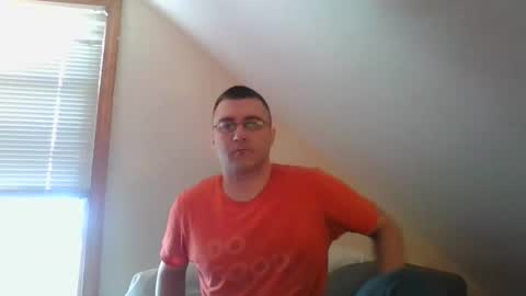 Snapshot of crush380 chatting on 04-15-26, 02:57 Crush380 online show from 04-15-26, 02:57