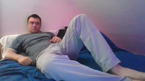 Snapshot of crush380 chatting on 05-16-26, 05:45 Crush380 online show from 05-16-26, 05:45