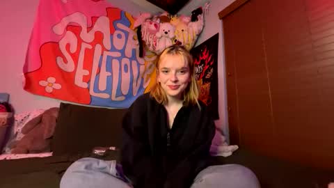 Kiki Shae online show from 02-09-26, 07:23