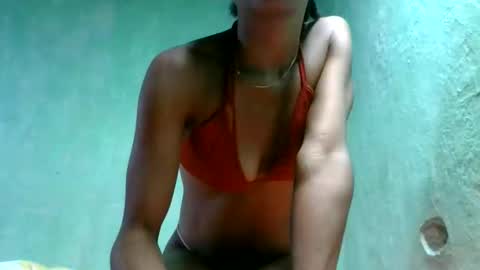 Snapshot of crushlove069 chatting on 05-26-26, 05:03 crushlove069 online show from 05-26-26, 05:03