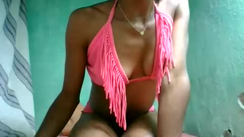 Snapshot of crushlove069 chatting on 06-03-26, 03:39 crushlove069 online show from 06-03-26, 03:39