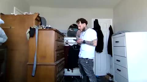 cruz815 online show from 04-03-26, 06:28