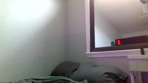 Snapshot of cruz815 chatting on 04-26-26, 02:59 cruz815 online show from 04-26-26, 02:59