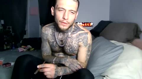 Snapshot of cruz815 chatting on 05-14-26, 02:29 cruz815 online show from 05-14-26, 02:29