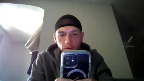 Snapshot of cruz815 chatting on 07-24-26, 03:54 cruz815 online show from 07-24-26, 03:54