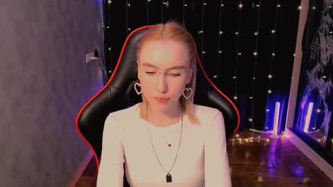 Snapshot of crybambi chatting on 02-12-26, 07:36 crybambi online show from 02-12-26, 07:36