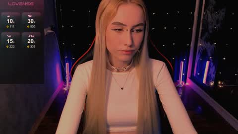 Snapshot of crybambi chatting on 05-15-26, 07:48 crybambi online show from 05-15-26, 07:48