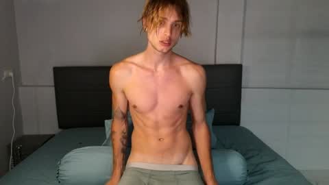 Lin inst lingoodyy online show from 01-21-25, 04:37