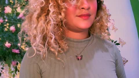 Snapshot of crysrus chatting on 01-01-25, 10:46 crysrus online show from 01-01-25, 10:46