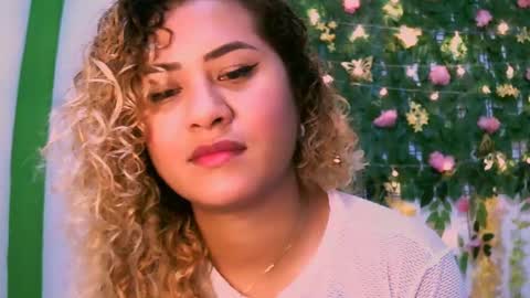 Snapshot of crysrus chatting on 02-21-25, 12:16 crysrus online show from 02-21-25, 12:16