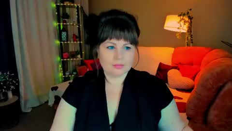 Snapshot of crystaalstaar chatting on 06-11-26, 08:40 Anna online show from 06-11-26, 08:40