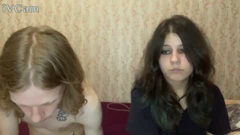 Snapshot of crystal_porn_love chatting on 07-19-26, 03:49 Crystal and Marcl online show from 07-19-26, 03:49