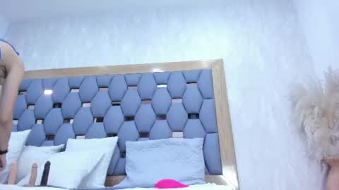 Snapshot of crystal_sm chatting on 06-14-26, 03:08 crystal_sm online show from 06-14-26, 03:08
