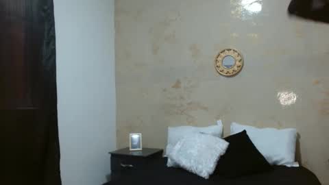 Crystal Blaze online show from 03-12-25, 07:59