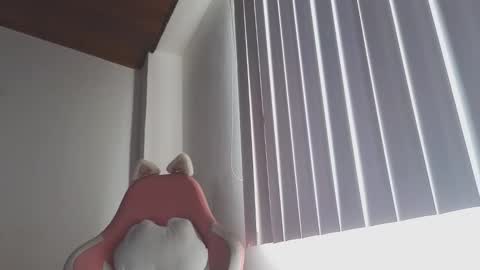 Crystal Blaze online show from 10-24-25, 04:03