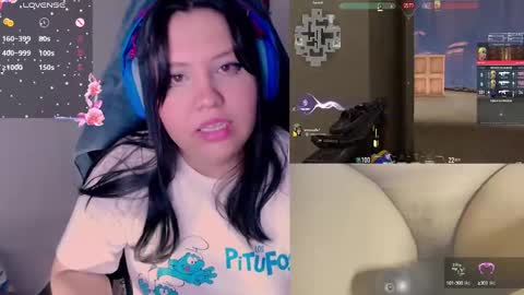 Snapshot of crystal_velvet01 chatting on 12-03-24, 07:43 crystal online show from 12-03-24, 07:43