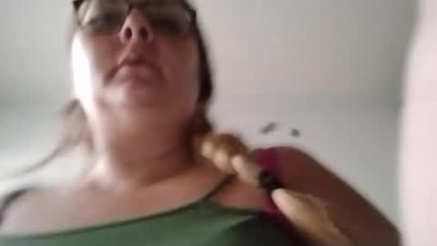 Snapshot of crystalbarbie214 chatting on 09-17-25, 12:18 crystalbarbie214 online show from 09-17-25, 12:18