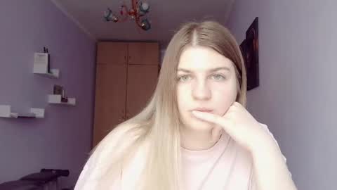 crystalblush01 online show from 05-08-26, 10:31