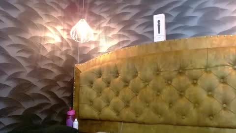 Snapshot of crystalbrooke3x chatting on 10-29-25, 07:26 Crystal online show from 10-29-25, 07:26