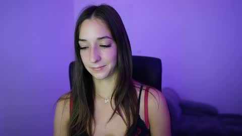 Crystalbrunette18 online show from 05-26-26, 08:05