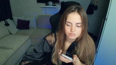 crystalemily online show from 11-13-25, 08:19